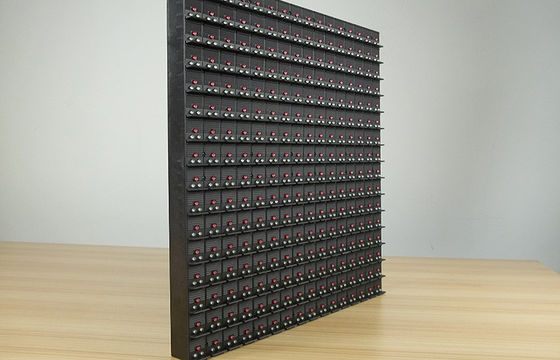 P20 LED のビデオ広告は表示 1RGB すくい LED ランプ P20 LED の掲示板を導きました