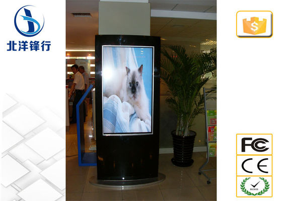 De verticaal Digitale Signage Kiosk Wayfinding adverteren/de Handel die toont Kiosken