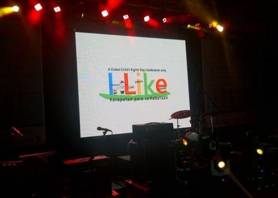 P7.62 SMD 3in1 の屋内使用料の LED 表示スクリーン、屋内使用料 LED のビデオ スクリーン