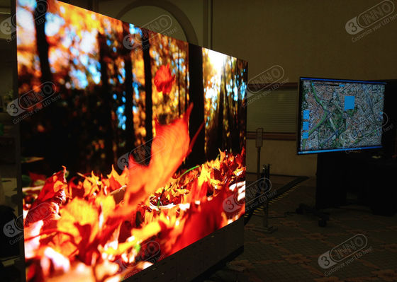 ขนาดเล็กทางลาด P2.5mm LED ป้ายดิจิตอลเข้าสู่ระบบพาณิชย์โฆษณา HD จอแสดงผล LED